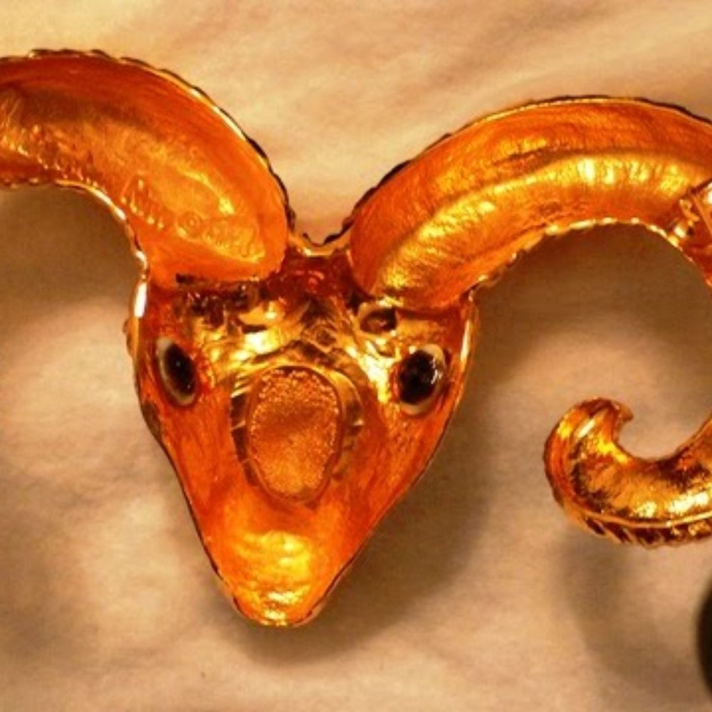 WANTED LOOKING TO BUY CHRISTOPHER ROSS RAM BUCKLE! - Picture 4 of 6